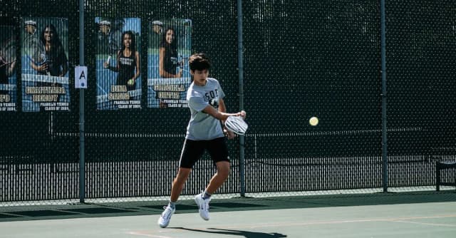 Jak wygląda fagot? Odkryj jego unikalną budowę i cechy Jak wygląda fagot? Odkryj jego unikalną budowę i cechy