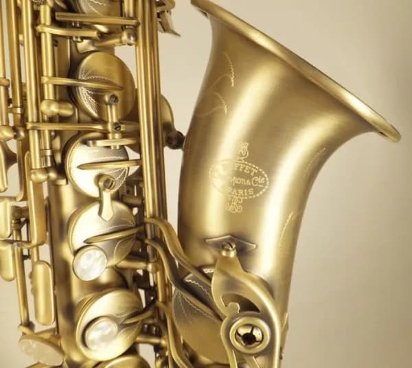 Jakim instrumentem jest saksofon? Ciekawe fakty i historia tego instrumentu Jakim instrumentem jest saksofon? Ciekawe fakty i historia tego instrumentu