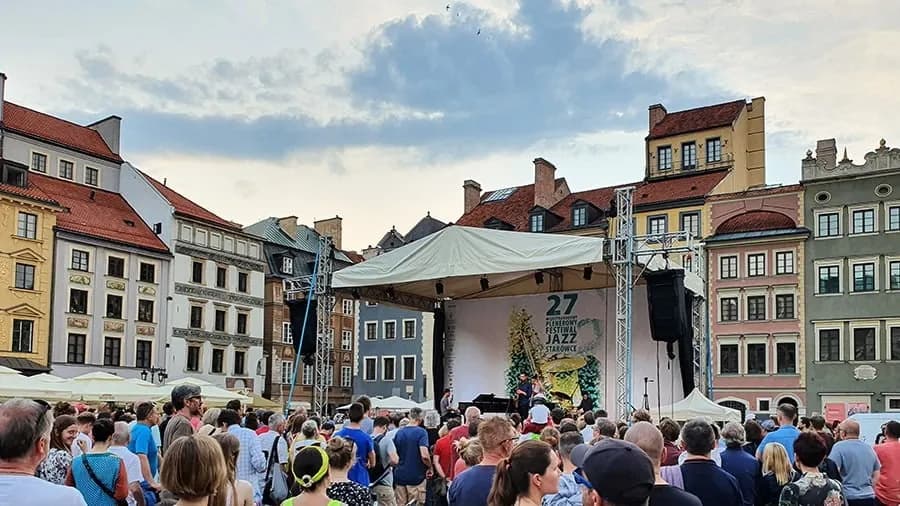 Koncerty jazzowe na Starówce – Muzyczne wydarzenia, które zachwycają Koncerty jazzowe na Starówce – Muzyczne wydarzenia, które zachwycają